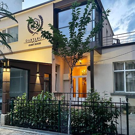 Damyanov House 호텔 Kazanlŭk 외부 사진